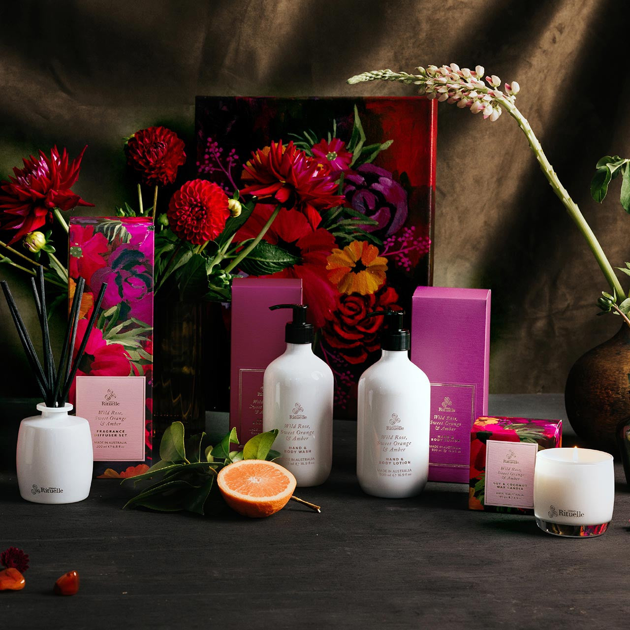 Urban Rituelle Candle 'Wild Rose, Sweet Orange & Amber' 140g