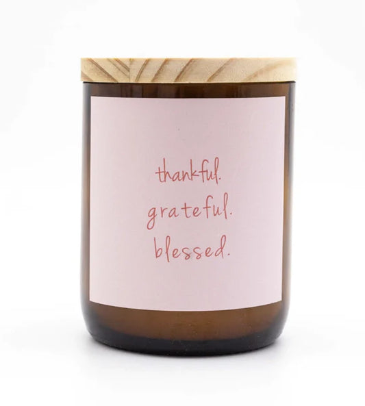 The Commonfolk Collective Quote Candle 'Thankful Grateful Blessed'