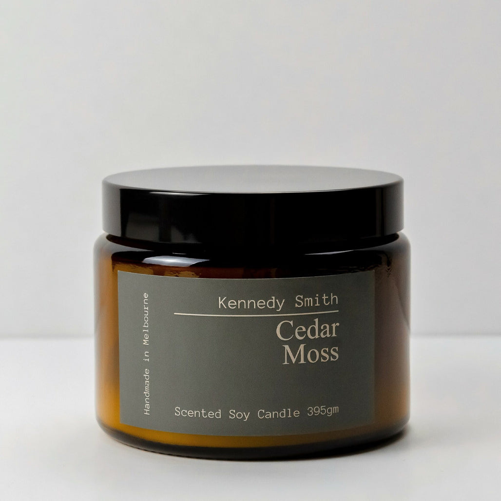 Kennedy Smith Candle 'Cedar Moss' - Large