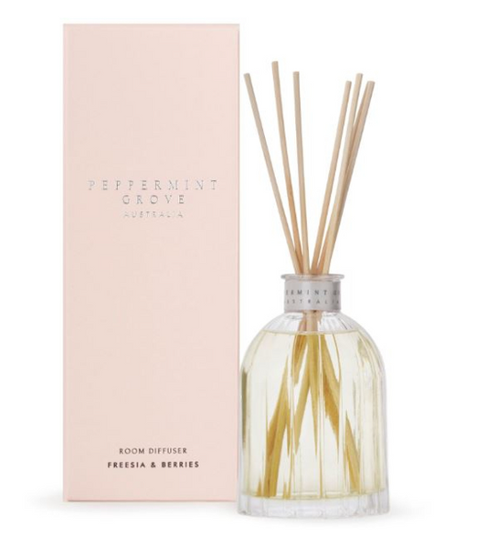 Peppermint Grove Diffuser 'Freesia & Berries' Large